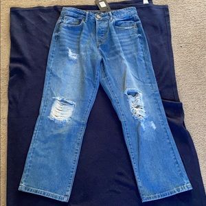 Fashion Nova Cropped Blue Jeans
